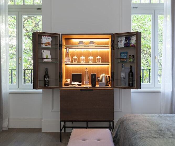 חדר סופריור, Kozmo Hotel Suites & Spa Small Luxury Hotels Of The World