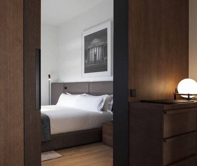 חדר דלוקס, Kozmo Hotel Suites & Spa Small Luxury Hotels Of The World