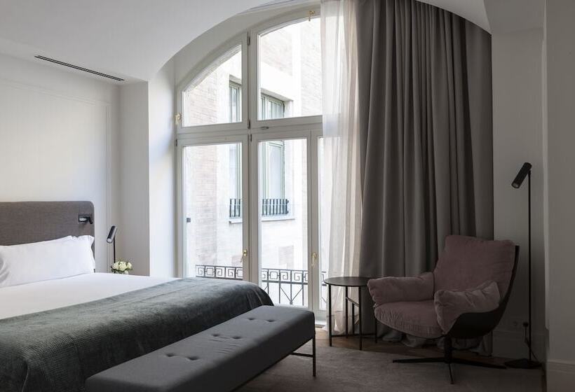 סוויטה דלוקס, Kozmo Hotel Suites & Spa Small Luxury Hotels Of The World