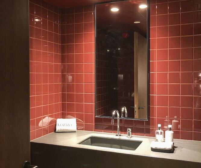 סוויטה נשיאותית, Kozmo Hotel Suites & Spa Small Luxury Hotels Of The World