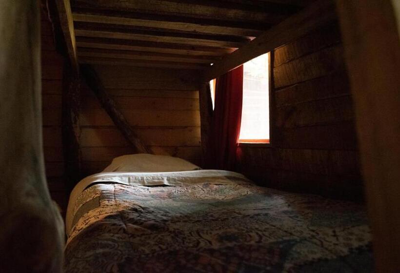Кровать в Общей Комнате, Casa Atipika