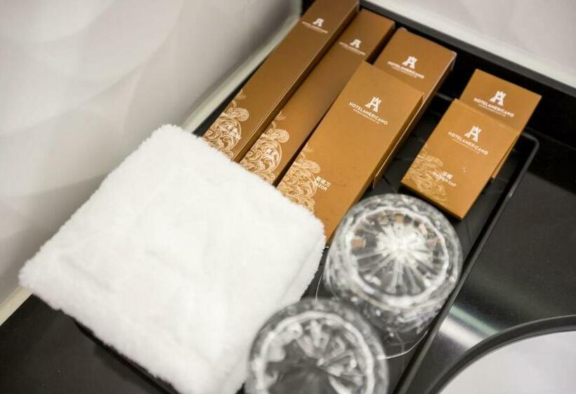 豪华房间, Americano