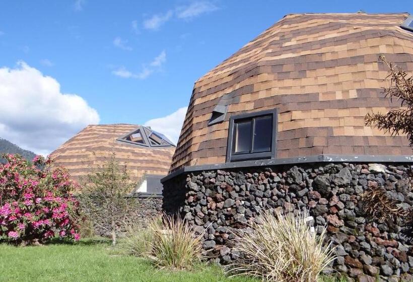 스탠다드 방갈로, Karü Domos Del Fuy