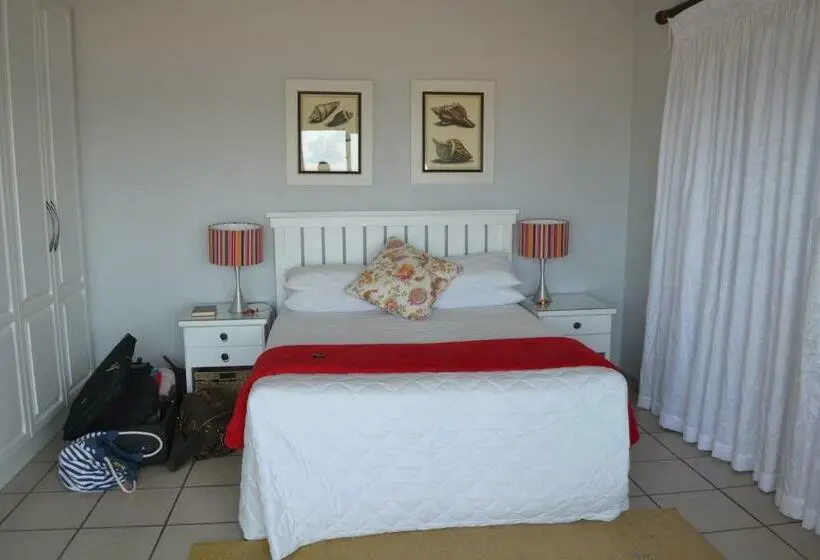 オーシャンビューデラックスルームバルコニー付き, Casa Do Mar Guest House