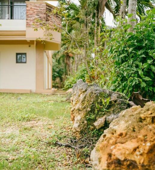 سوئیت با چشم‌انداز, Saipan Emerald Villa