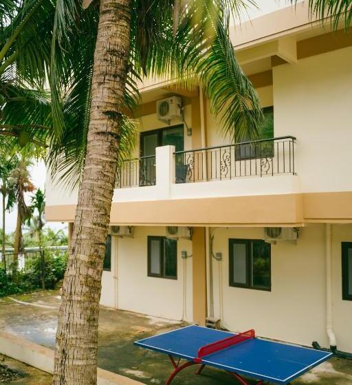 سوئیت پریمیوم, Saipan Emerald Villa
