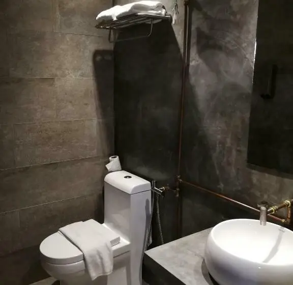 キングサイズベッドのデラックスルーム, The Rise Room