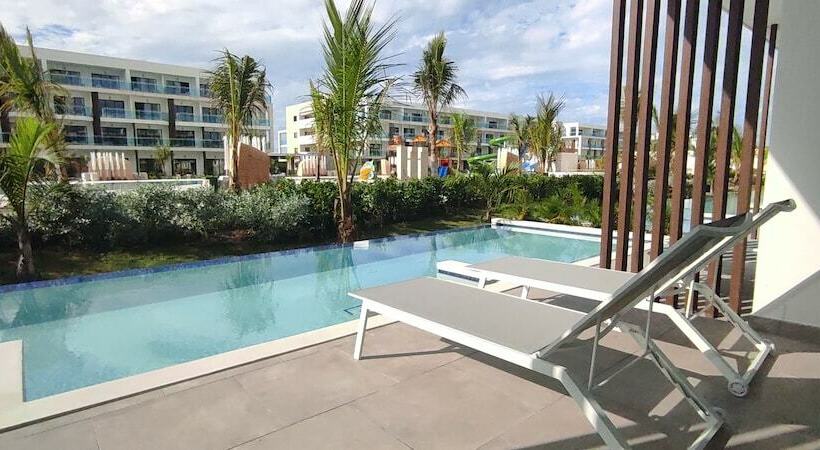 اتاق لوکس, Serenade Punta Cana Beach & Spa Resort