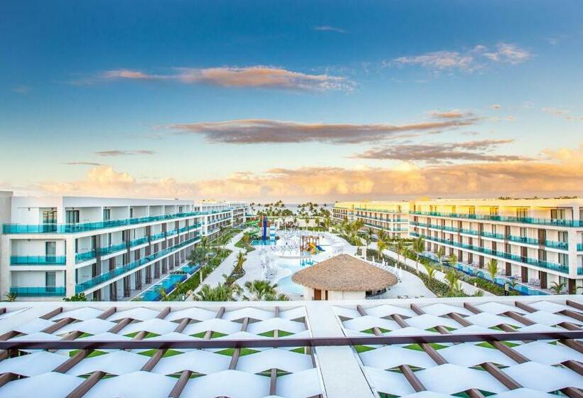 سوئیت با تخت بزرگ, Serenade Punta Cana Beach & Spa Resort