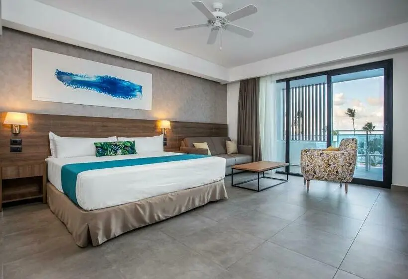 سوییت لوکس, Serenade Punta Cana Beach & Spa Resort