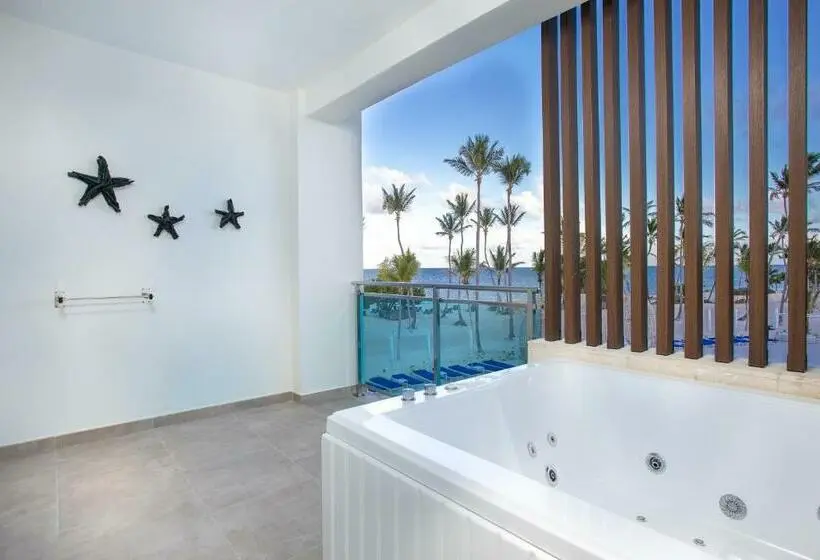 سوییت لوکس, Serenade Punta Cana Beach & Spa Resort