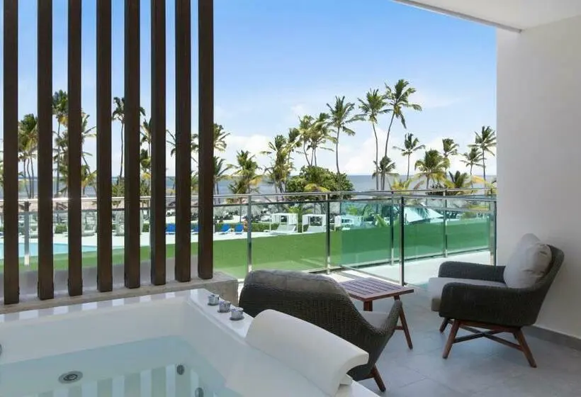 سوییت لوکس, Serenade Punta Cana Beach & Spa Resort