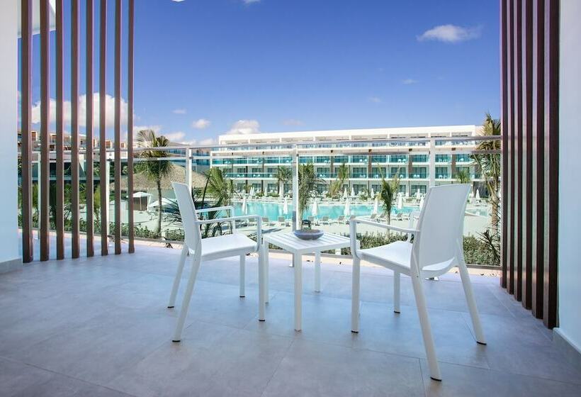 اتاق لوکس با چشمانداز باغ, Serenade Punta Cana Beach & Spa Resort