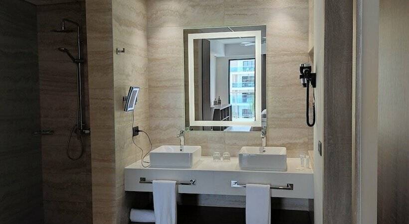 اتاق لوکس با چشمانداز باغ, Serenade Punta Cana Beach & Spa Resort