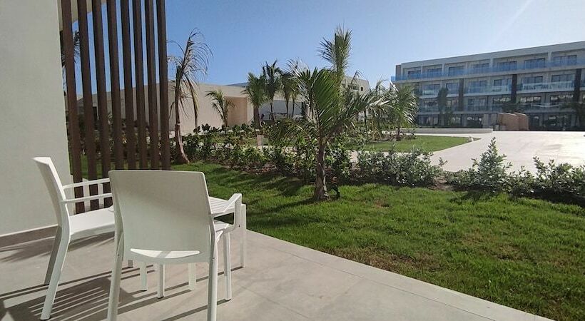 اتاق لوکس با چشمانداز باغ, Serenade Punta Cana Beach & Spa Resort