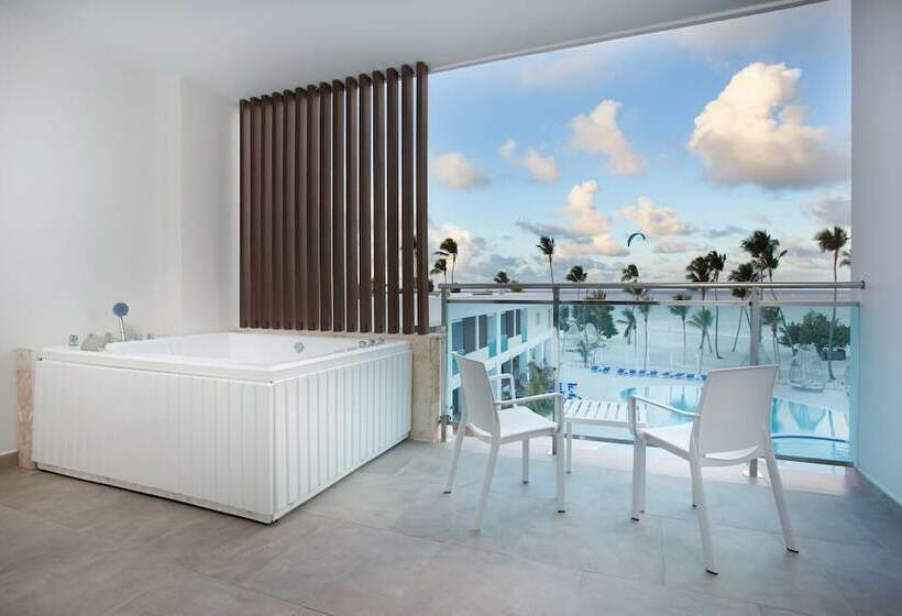 سوئیت پریمیوم, Serenade Punta Cana Beach & Spa Resort