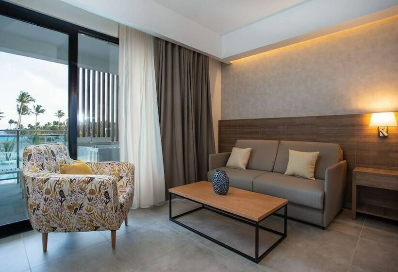 سوئیت پریمیوم, Serenade Punta Cana Beach & Spa Resort