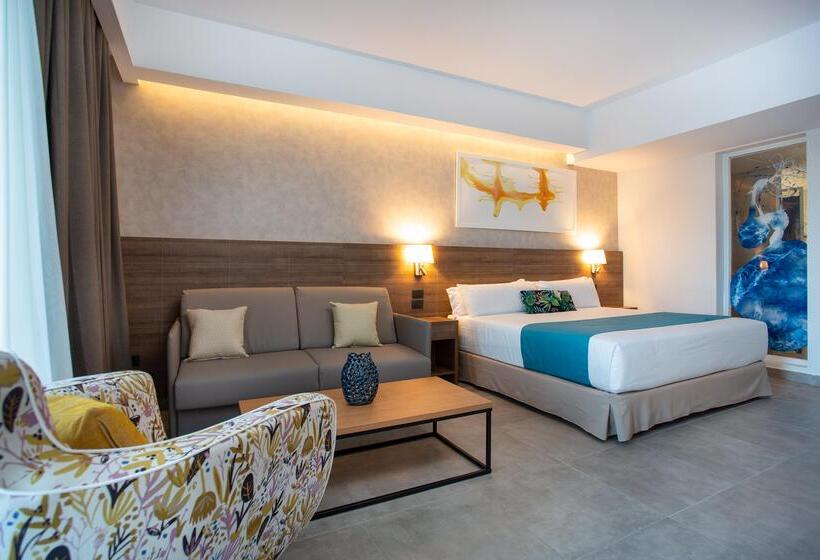 سوئیت پریمیوم, Serenade Punta Cana Beach & Spa Resort