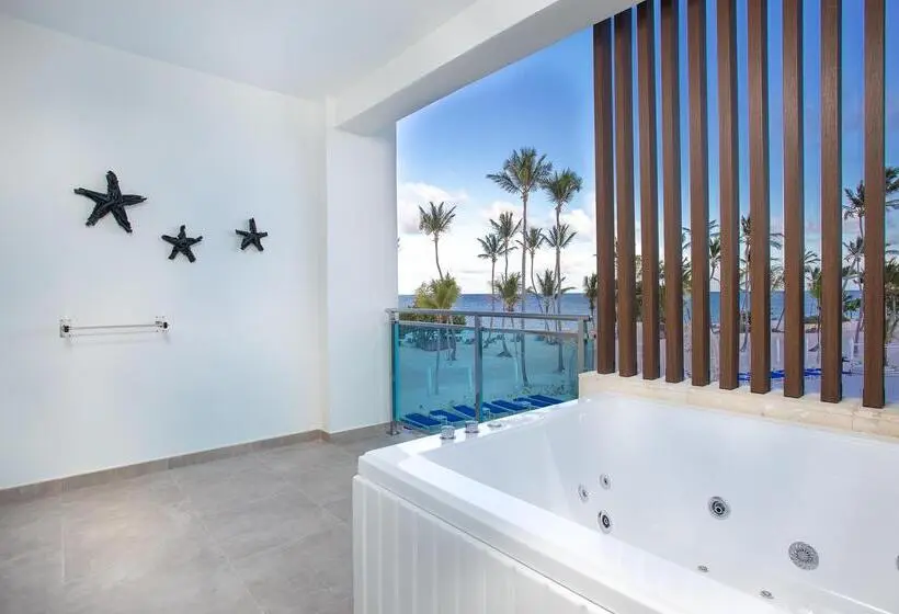سوئیت پریمیوم, Serenade Punta Cana Beach & Spa Resort