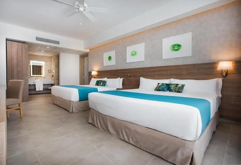 سوییت لوکس, Serenade Punta Cana Beach & Spa Resort