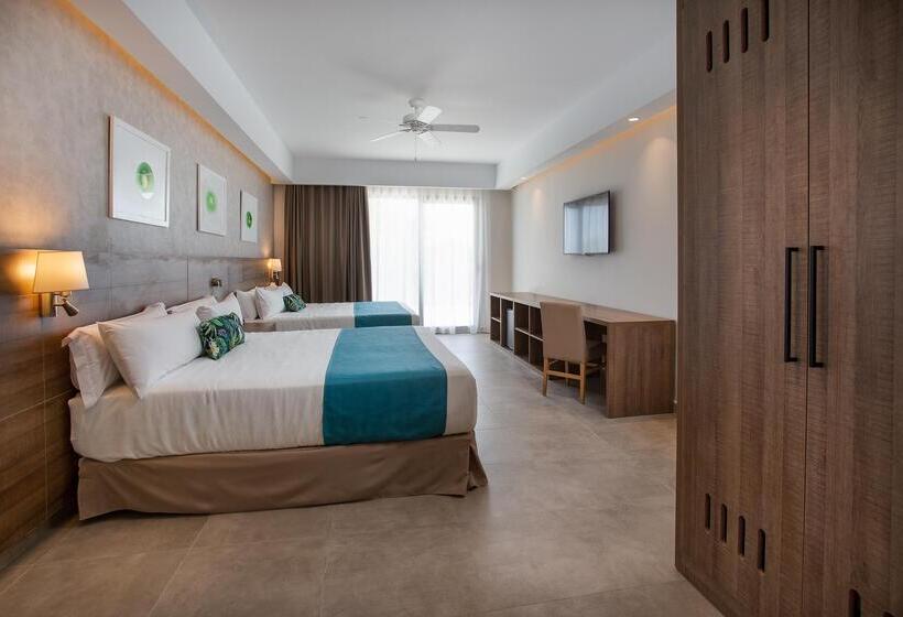 سوییت لوکس, Serenade Punta Cana Beach & Spa Resort