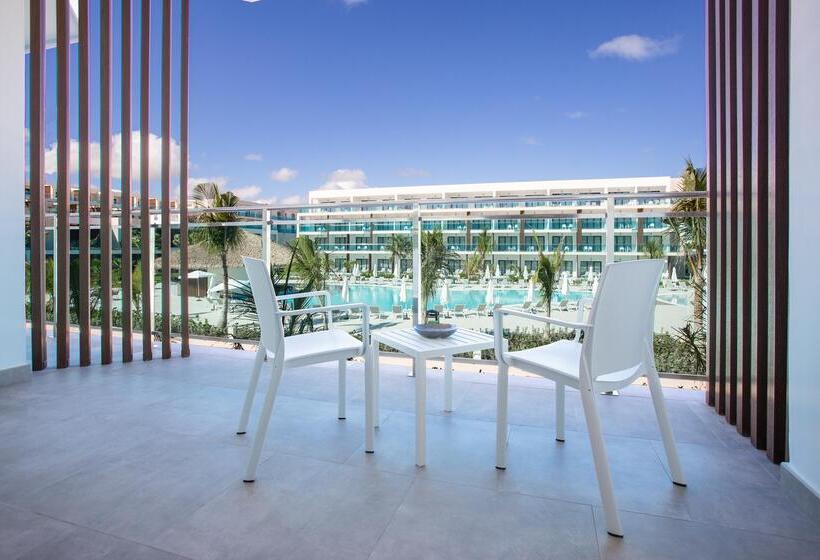 اتاق لوکس با چشمانداز باغ, Serenade Punta Cana Beach & Spa Resort