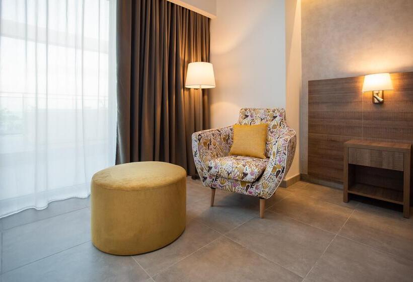 سوئیت پریمیوم, Serenade Punta Cana Beach & Spa Resort