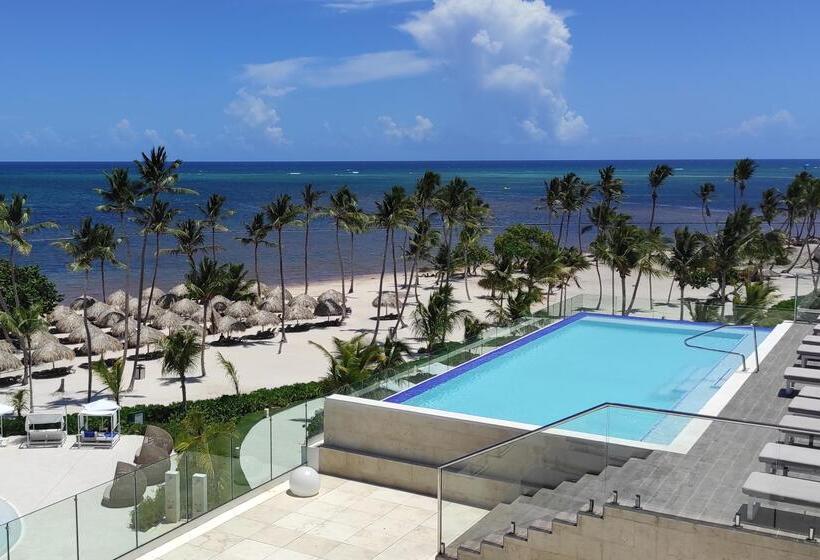 سوئیت پریمیوم, Serenade Punta Cana Beach & Spa Resort