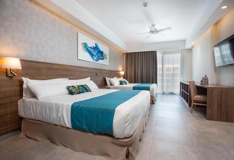 سوییت لوکس, Serenade Punta Cana Beach & Spa Resort