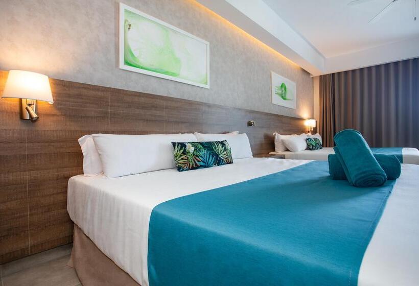 سوییت لوکس, Serenade Punta Cana Beach & Spa Resort