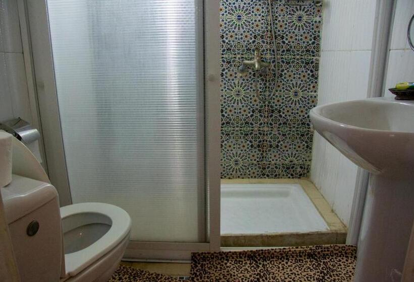 اتاق کلاسیک چهارنفره, Riad Baba