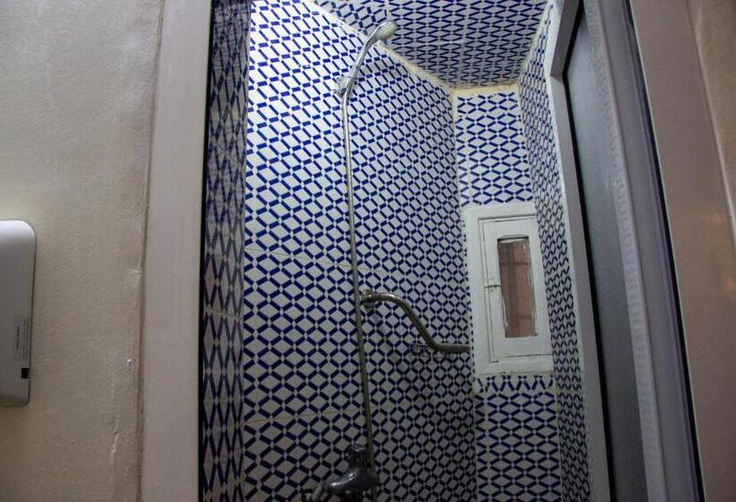 اتاق کلاسیک چهارنفره, Riad Baba