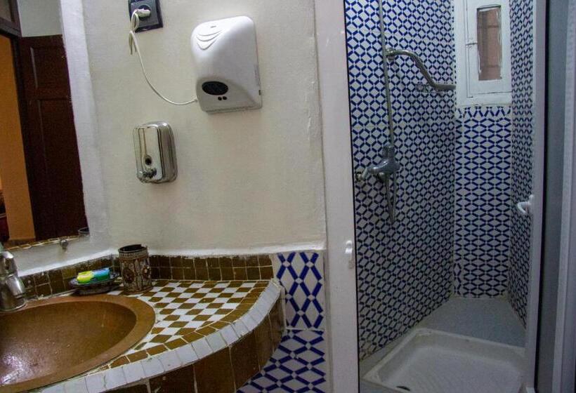 اتاق کلاسیک چهارنفره, Riad Baba