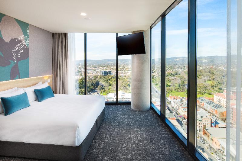 Номер Superior, Crowne Plaza Adelaide, An Ihg