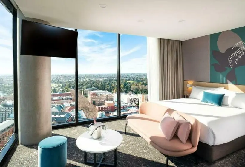ジュニアスイート, Crowne Plaza Adelaide, An Ihg