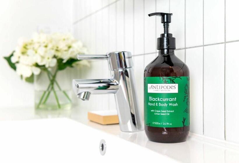 غرفة بريميوم, Crowne Plaza Adelaide, An Ihg