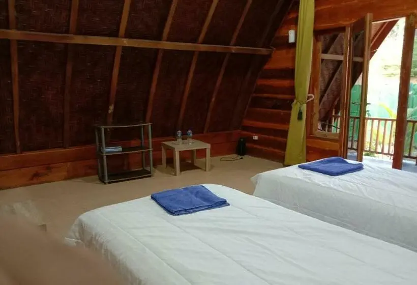 スタンダードルーム, Villa Alam Flores Komodo Labuan Bajo Mitra Reddoorz
