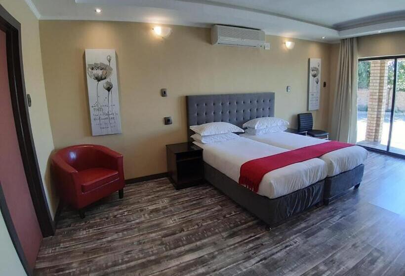 غرفة سوبيريور مطلة على المدينة, Citystay Ladybrand