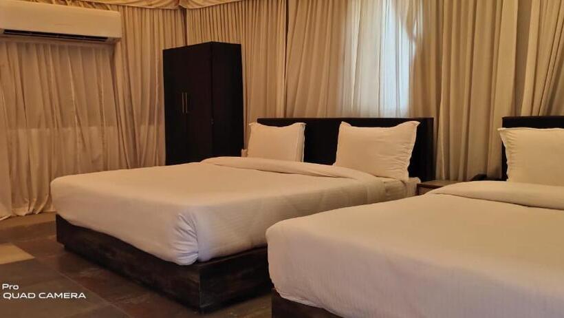 Standard Tent, Casa Blanca A Boutique Resort