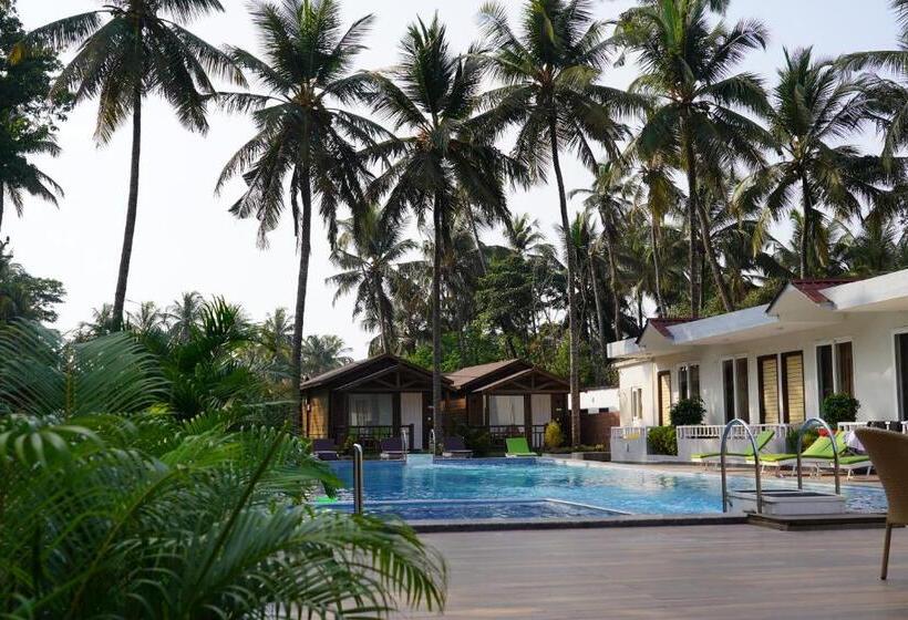 풀장 전망 디럭스 룸, Golden Sands Resort, Morjim