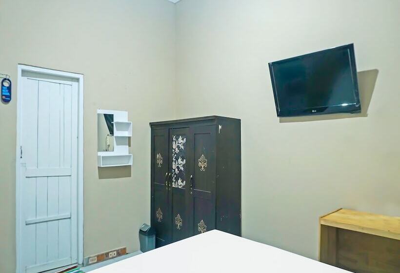 豪华单人间, Oyo 2954 Aulia Homestay