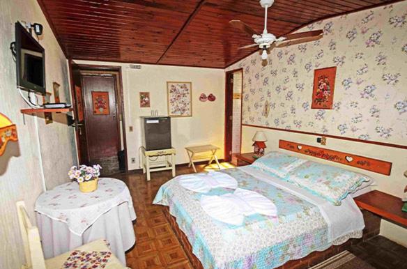 스탠다드 트리플 룸, Nova Pousada Chamonix