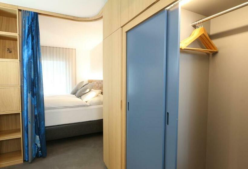 标准工作室带阳台, Bnb Vino Veritas