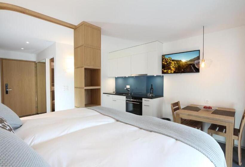 标准工作室带阳台, Bnb Vino Veritas