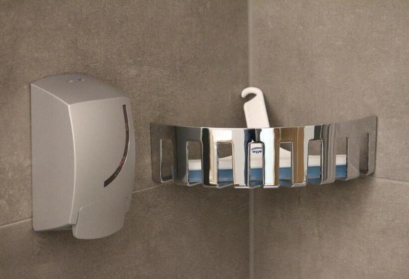 标准工作室带阳台, Bnb Vino Veritas