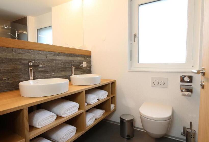 带阳台套房, Bnb Vino Veritas