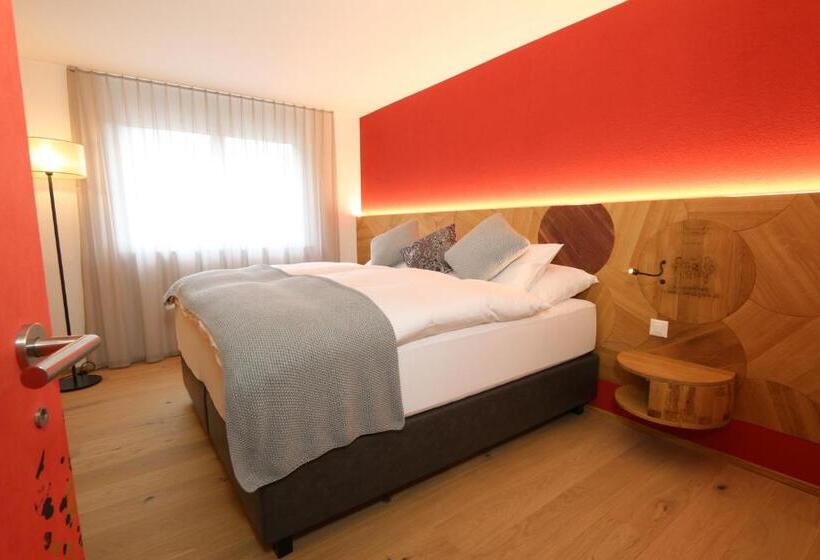 带阳台套房, Bnb Vino Veritas