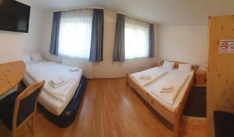 Perhehuone, Gasthof Kasperle