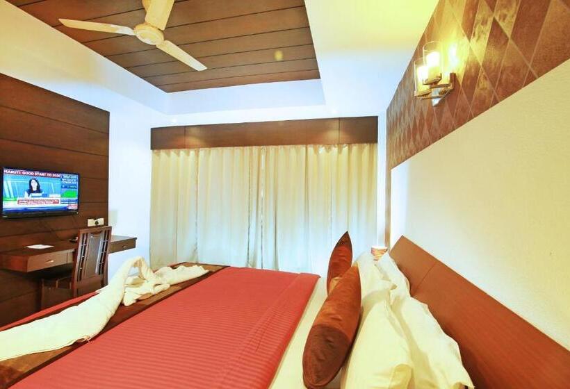 جناح عائلي, Royal Omars