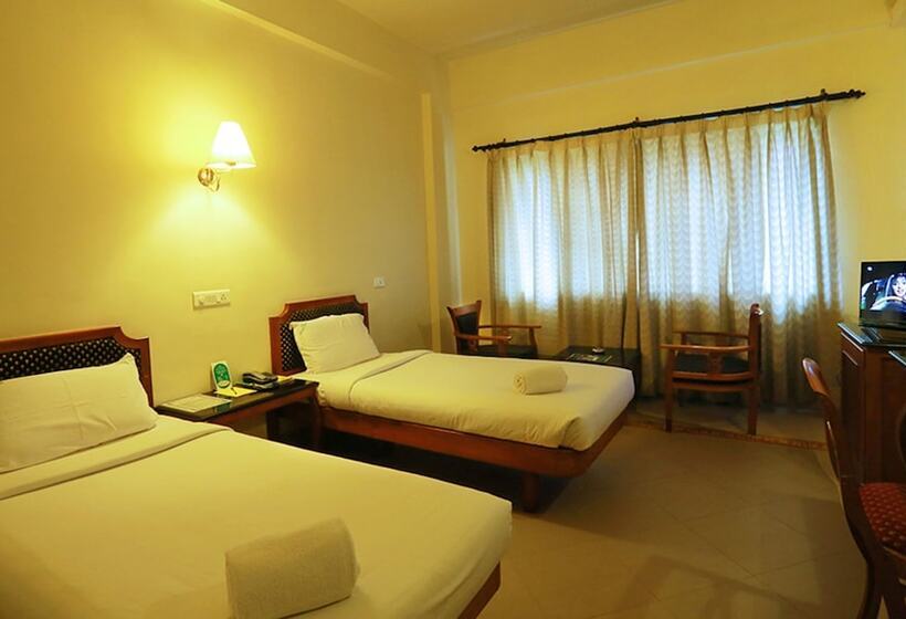 غرفة قياسية, Royal Omars